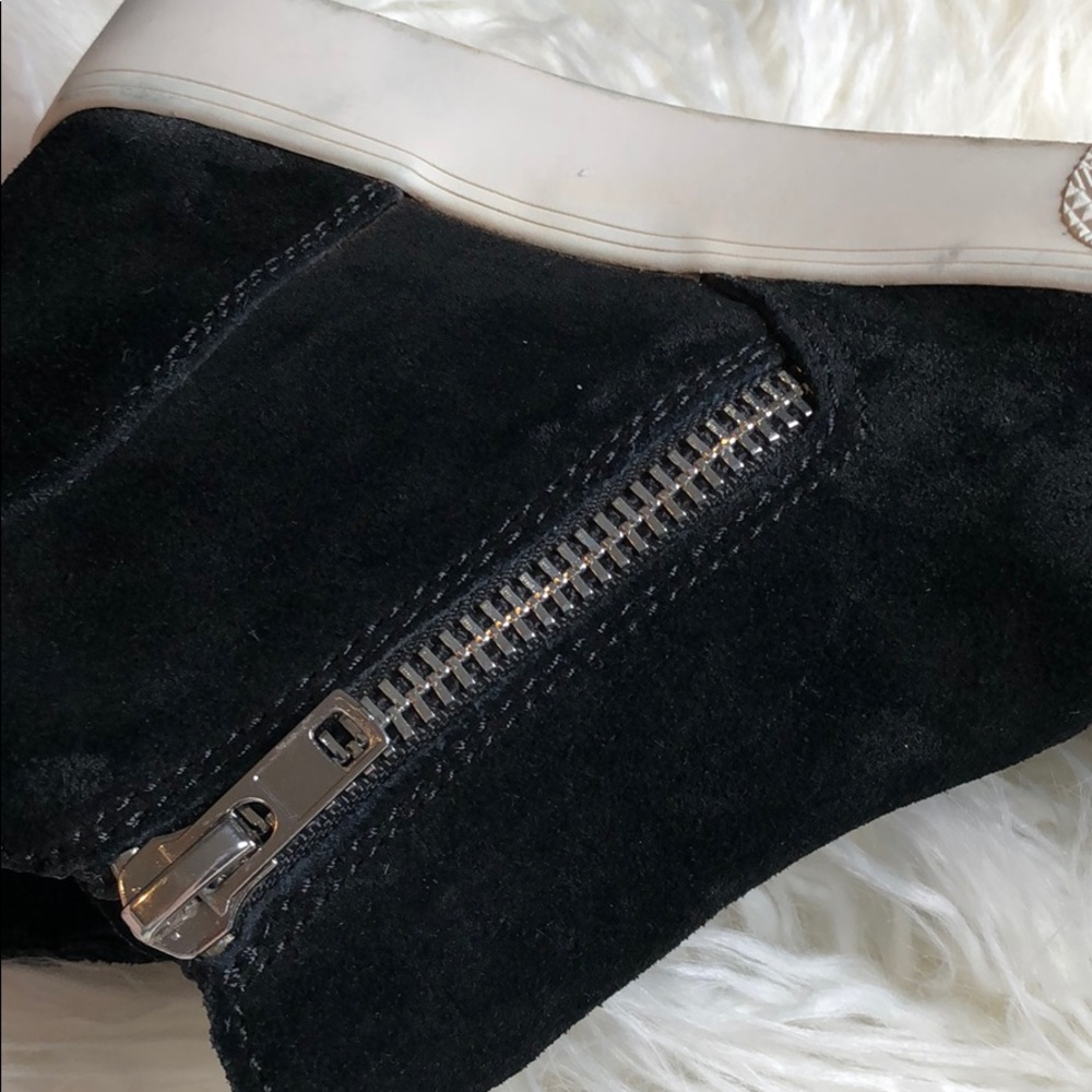 Black suede Steve Madden wedge zip sz 8 - Picture 5 of 5